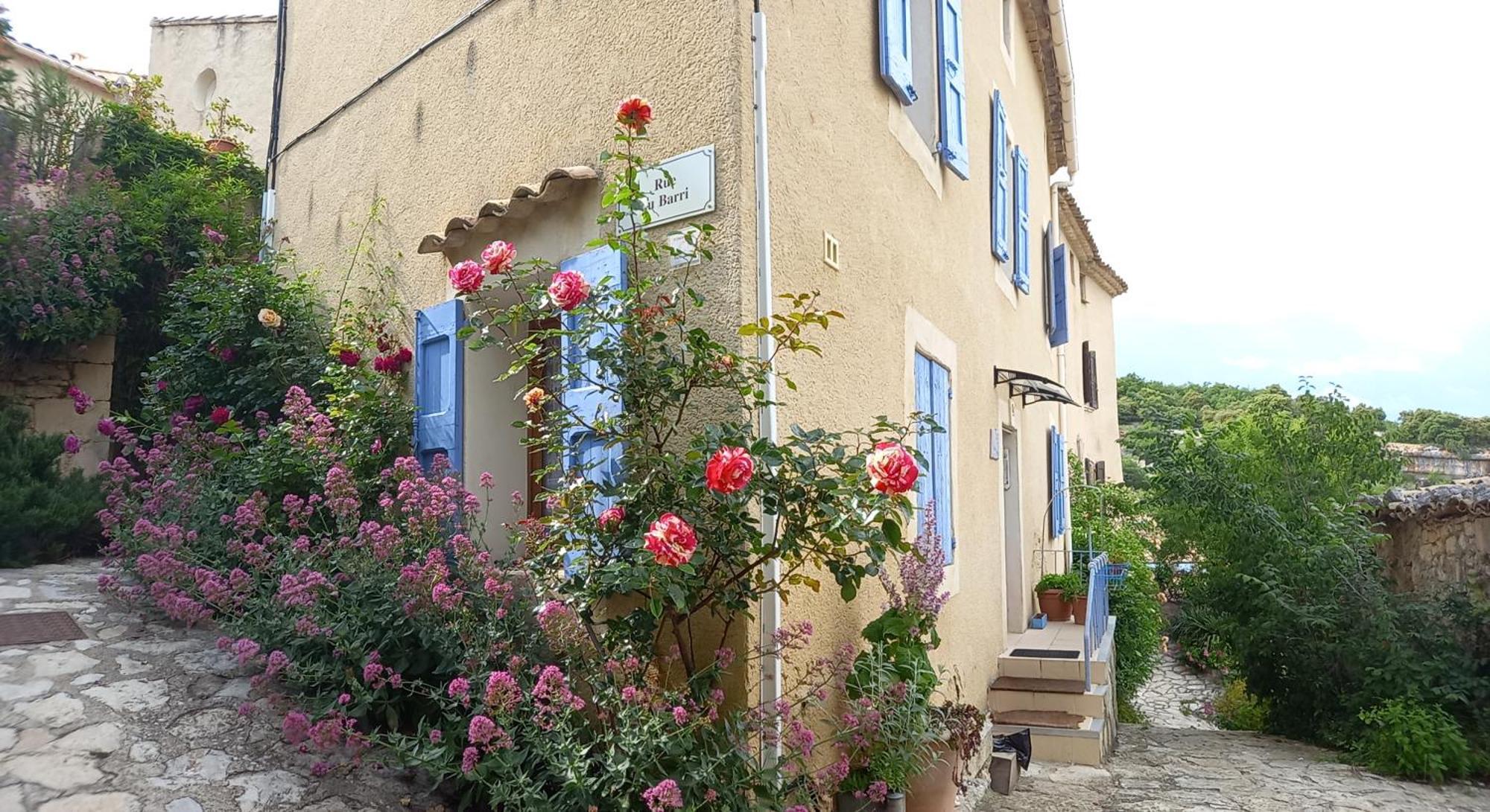 Gite La Mosaique Dauphin ภายนอก รูปภาพ